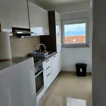 Domagoj - Luxury With Private Parking, Jacuzzi And Seaview * Njivice