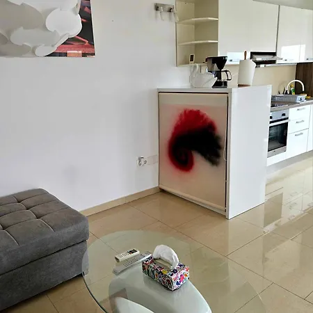 Domagoj - Luxury With Private Parking, Jacuzzi And Seaview Apartman Njivice