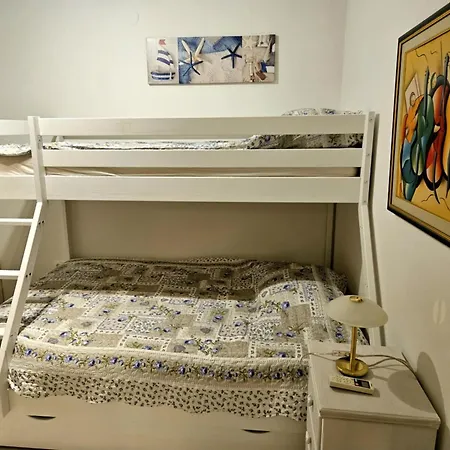 Apartment Domagoj - Luxury With Private Parking, Jacuzzi And Seaview