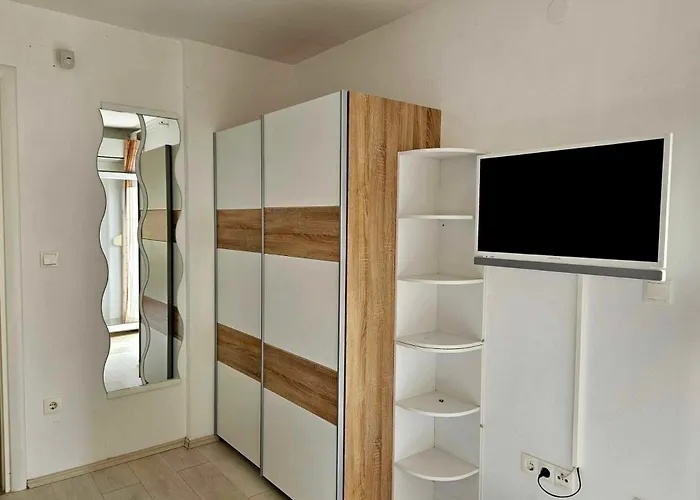 Domagoj - Luxury With Private Parking, Jacuzzi&seaview Njivice